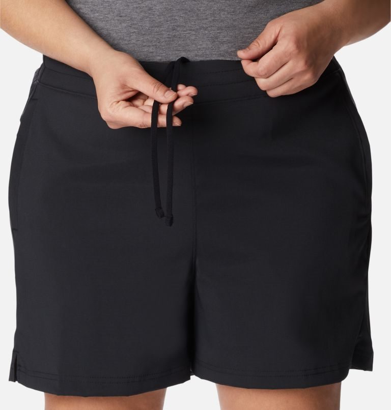 Women's Columbia On The Go Shorts Black | Plus Size CA-C5C4A